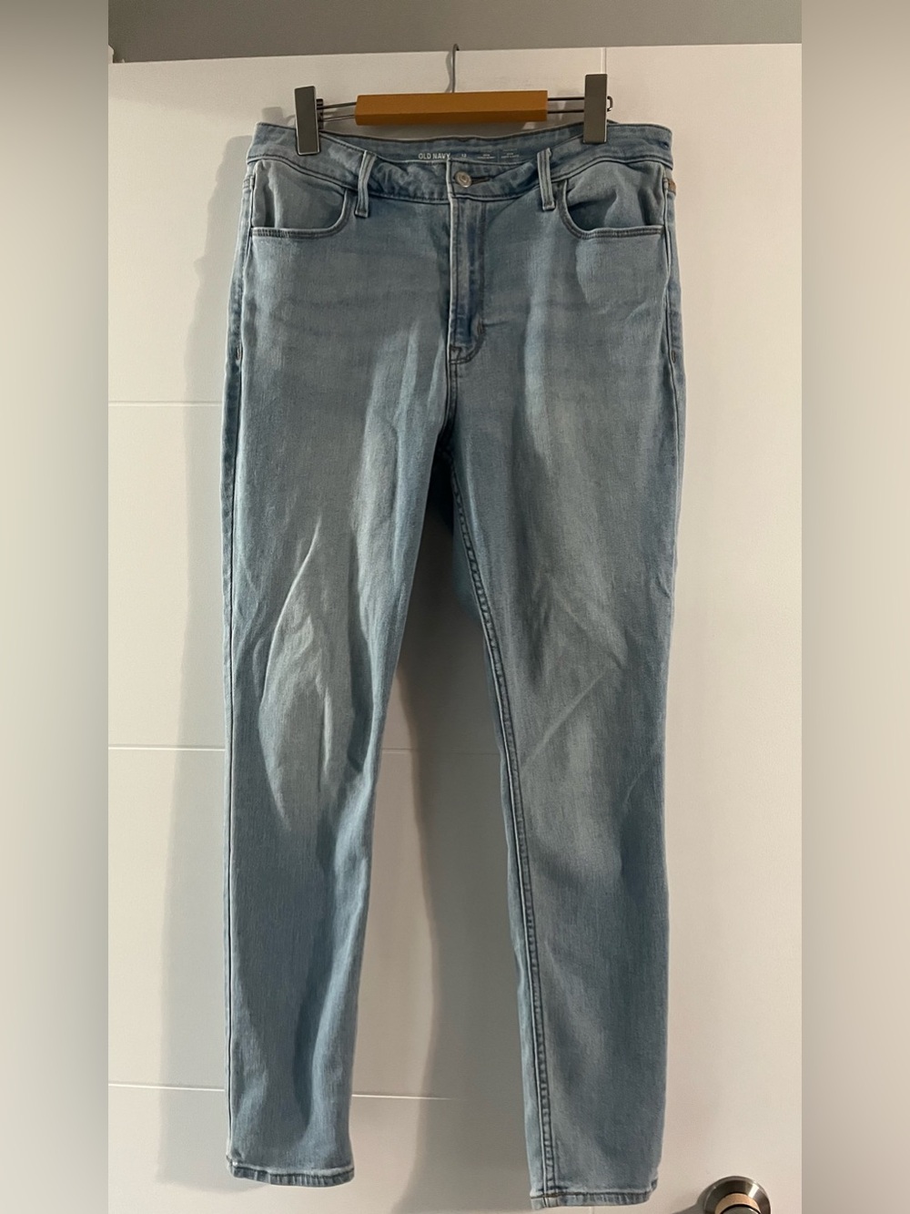 Old Navy Women's Super-Skinny High-Rise Light Wash Jeans